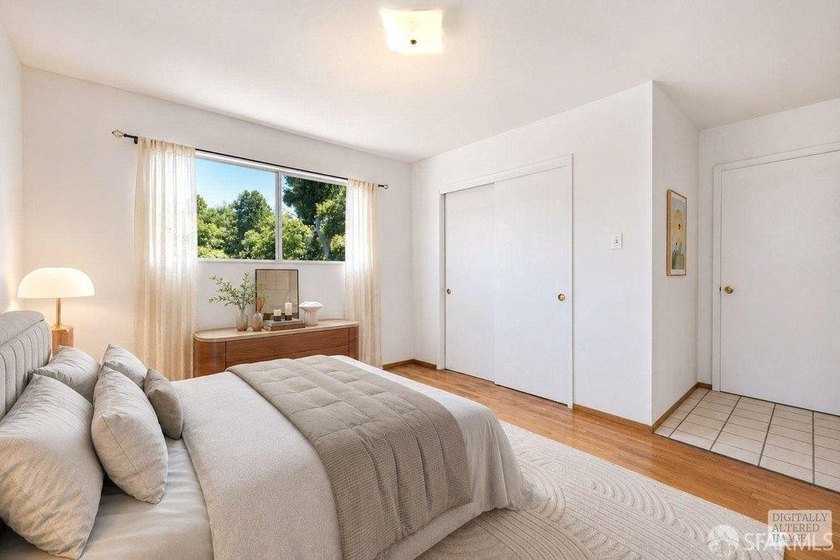 Rare vacant at close Laurel District duplex with long-term - photo 34