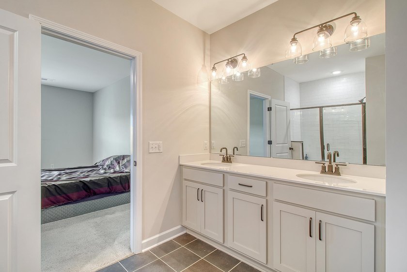 Proudly presenting this exceptional 4-bedroom, 2.5-bathroom home - photo 23