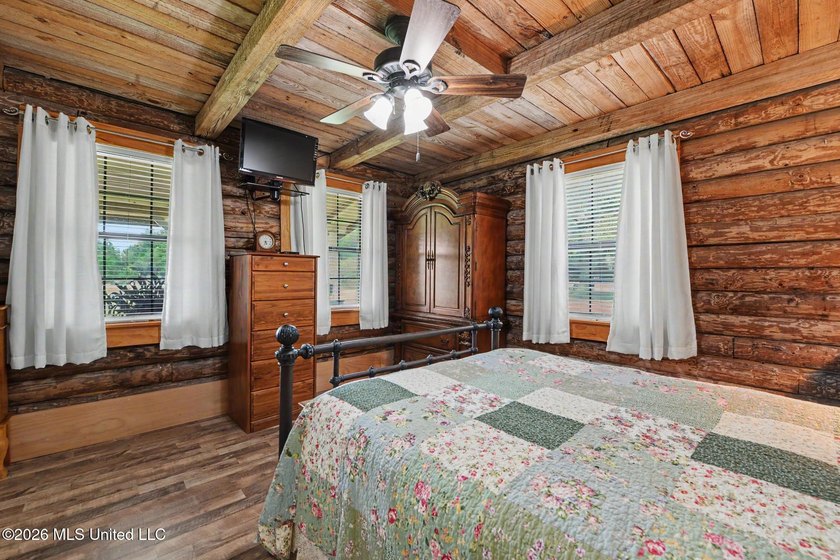 Embrace the Ultimate Country Lifestyle on 5+ Acres! Welcome home - photo 12
