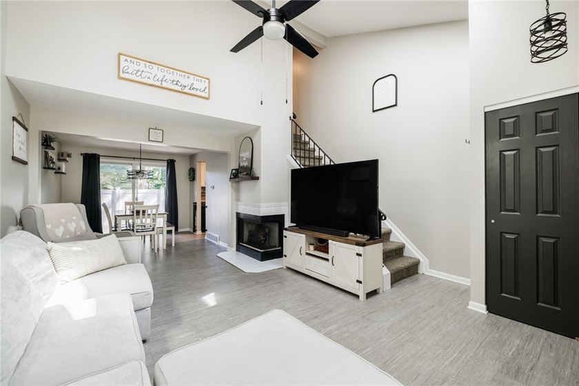 Welcome to 31 Reynolds Road! Located in the sought-after Village - photo 6