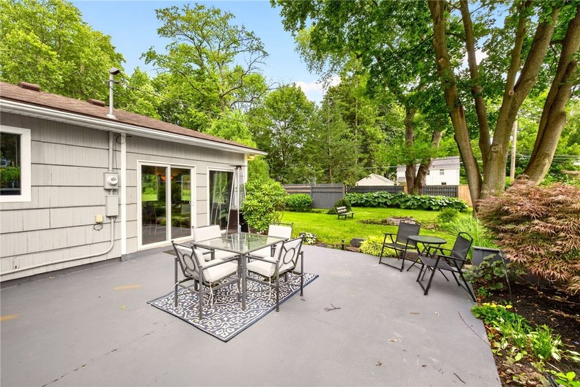 Welcome to easy, one-floor living 3 Bedroom ranch in the highly - photo 9