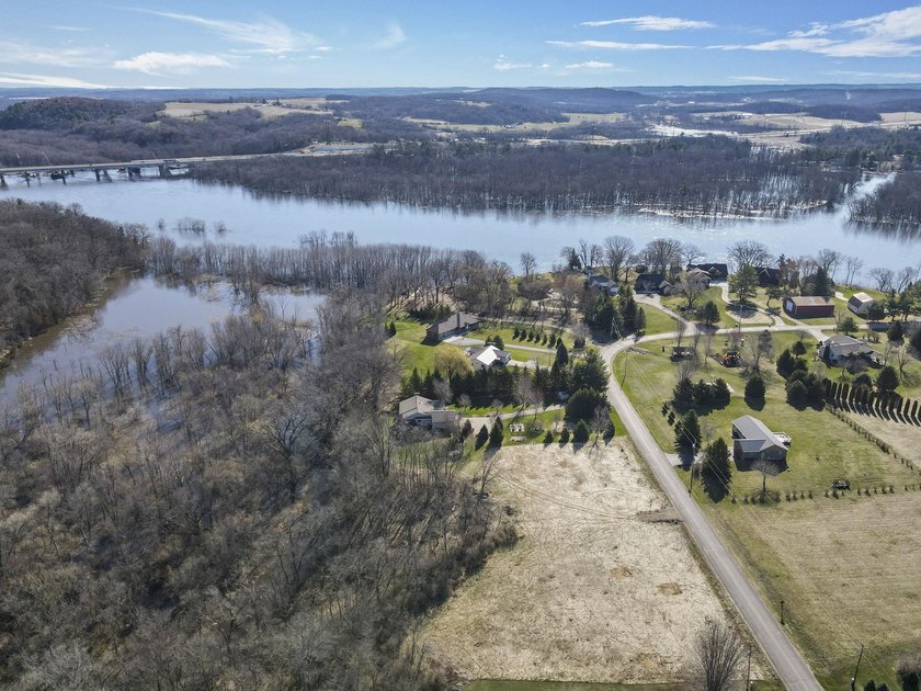 Build your dream getaway on this beautiful 1+ acre lot with - photo 11