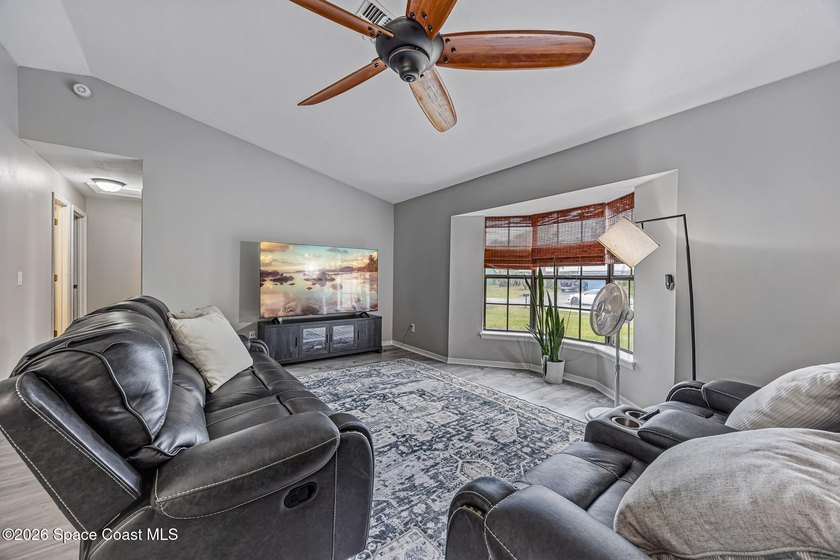 Enjoy a split floor plan along with laundry room being under air - photo 12