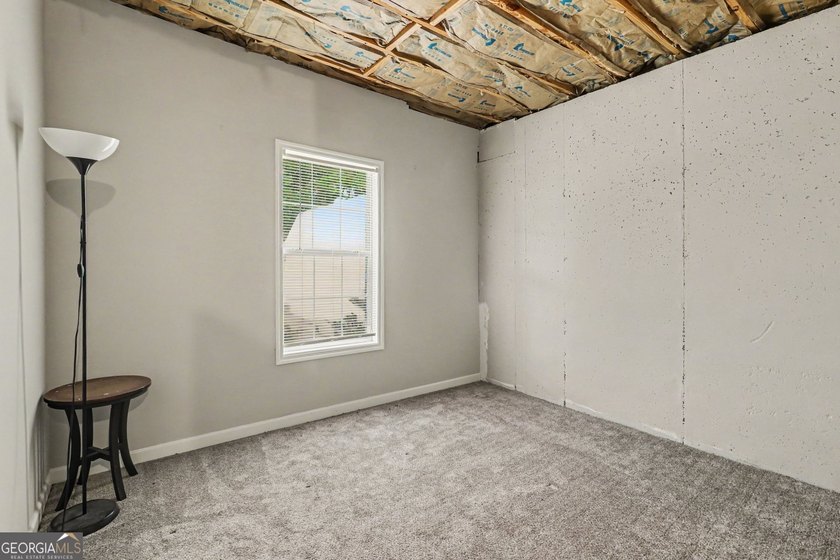 Welcome to 2685 Mariner Way, an updated, move-in-ready home - photo 23
