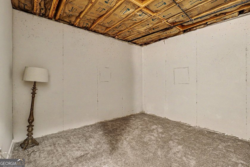 Welcome to 2685 Mariner Way, an updated, move-in-ready home - photo 24