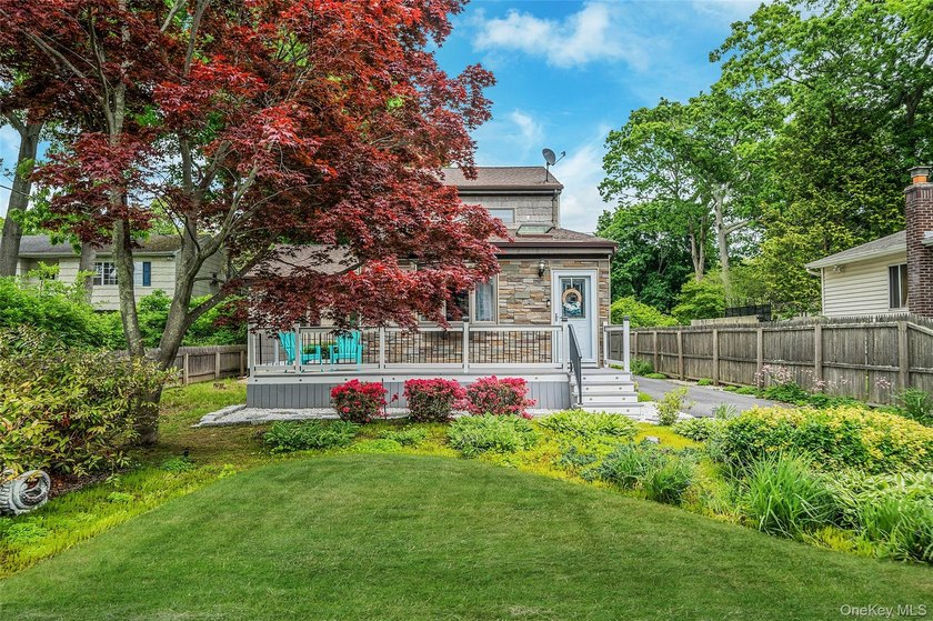 Welcome to this beautiful custom Cape Cod at 1333 Boston Ave - photo 2