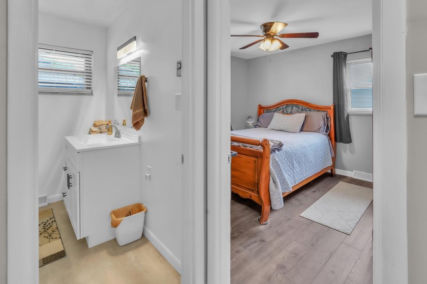 What an absolutely adorable, move-in ready home! From the moment - photo 17