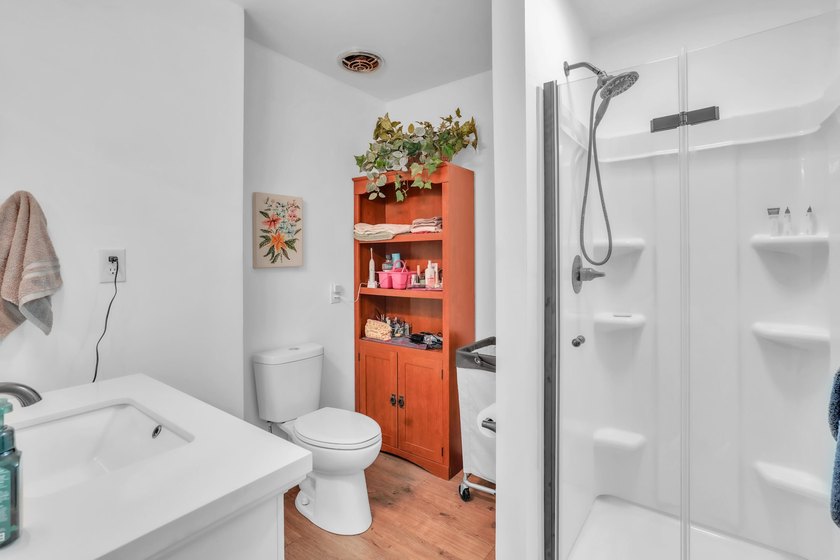What an absolutely adorable, move-in ready home! From the moment - photo 29