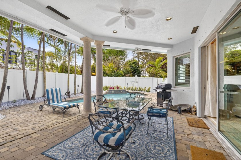 Gorgeous Rio Vista Residence! This coveted location and property - photo 37
