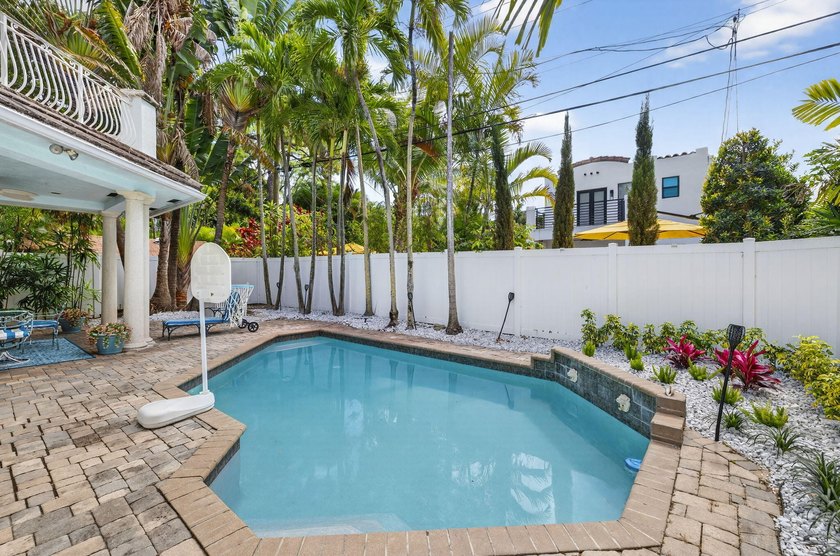 Gorgeous Rio Vista Residence! This coveted location and property - photo 41