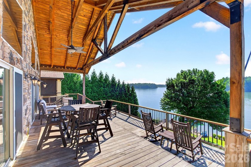 Tucked into the coveted Marion Lake Club community, this - photo 7