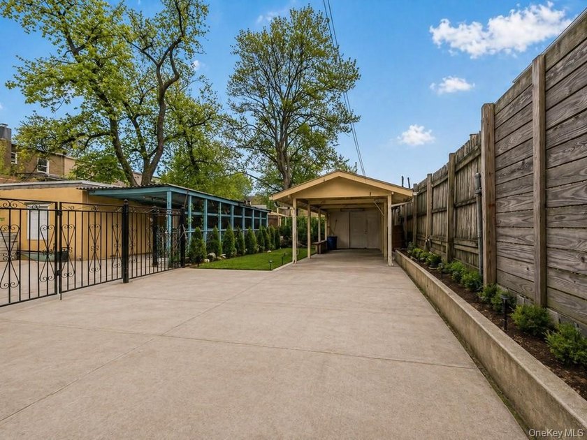 Price Reduced! Welcome to 3360 Holland Ave, located in the - photo 23