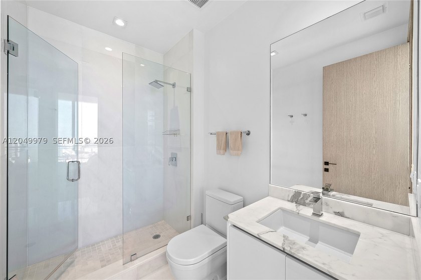PRICED FOR IMMEDIATE SALE THE PENTHOUSE TOWER SUITE AT THE CROWN - photo 28