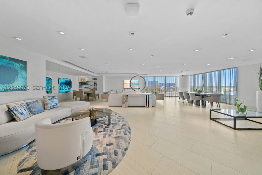 PRICED FOR IMMEDIATE SALE THE PENTHOUSE TOWER SUITE AT THE CROWN - photo 45