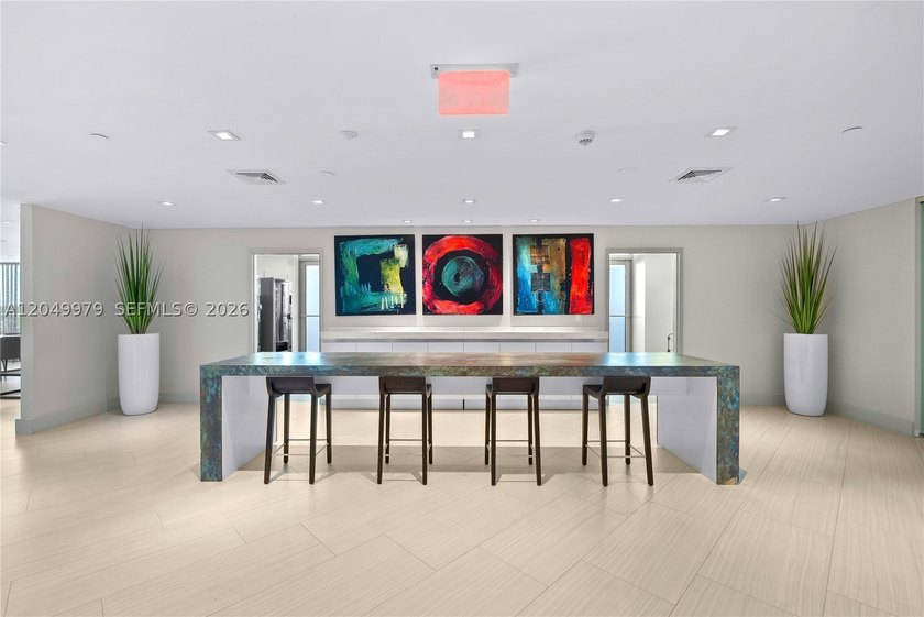 PRICED FOR IMMEDIATE SALE THE PENTHOUSE TOWER SUITE AT THE CROWN - photo 48