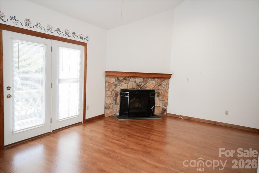 Exceptional value and low-maintenance living await at 100 Willow - photo 3