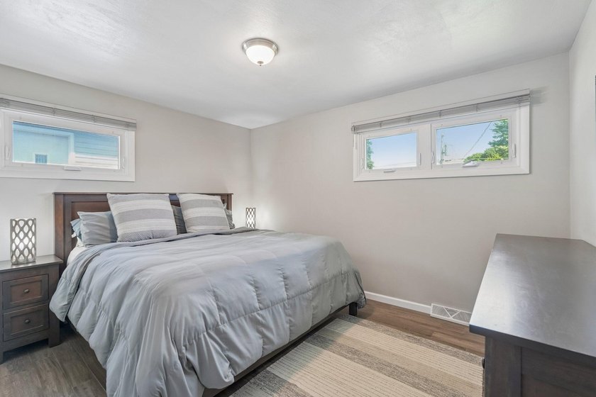 Welcome home to this impeccably maintained, low-maintenance - photo 15