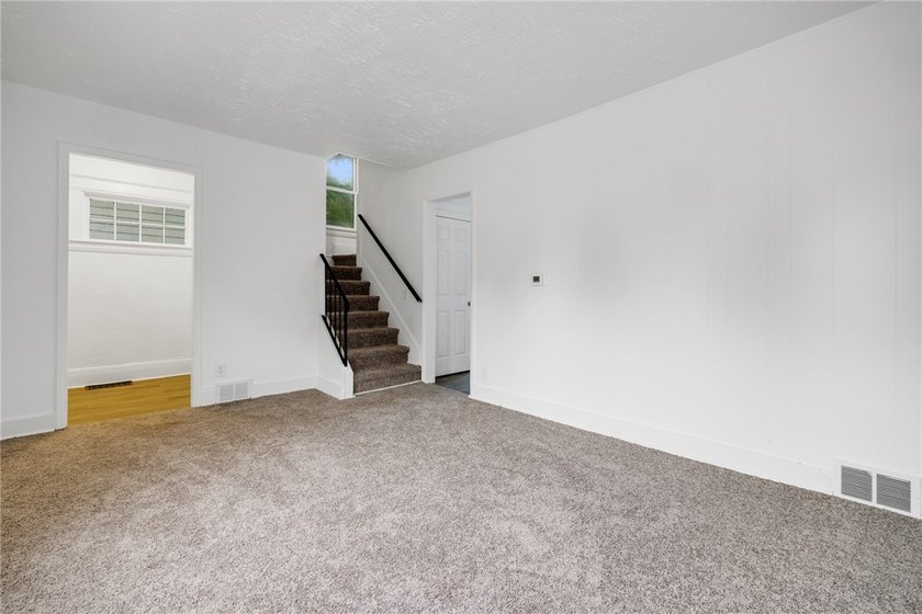 Welcome to this charming 3-bedroom, 1-bath home in Rochester's - photo 5
