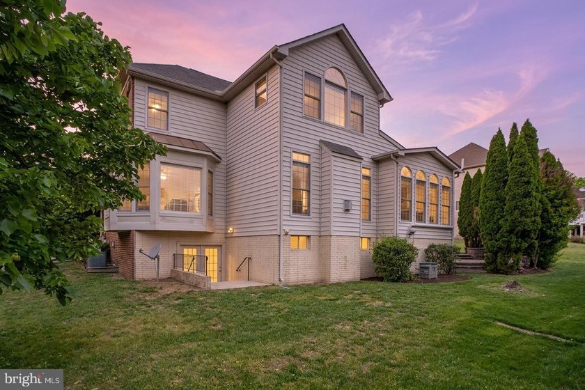 Welcome to this exceptional luxury residence in the highly - photo 3