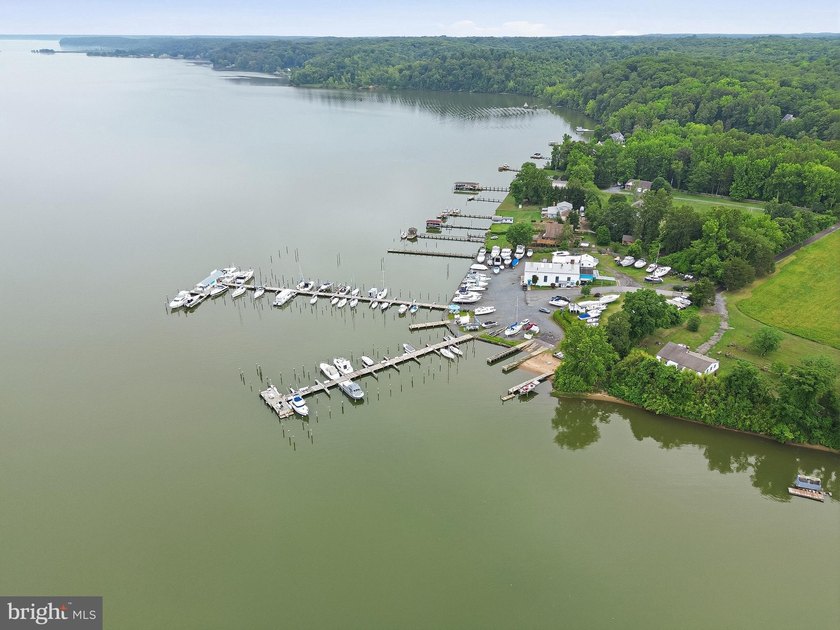 A rare opportunity to acquire one of Northern Virginia's premier - photo 14