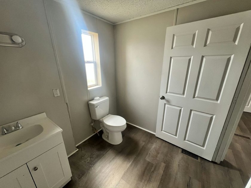 Right now, you could own a 2005 model 3 bed/2 bath, 1056 sq. ft - photo 17