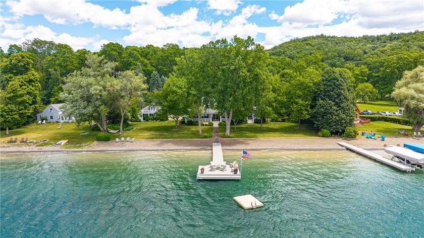 Welcome to one of the most extraordinary legacy estates ever - photo 4