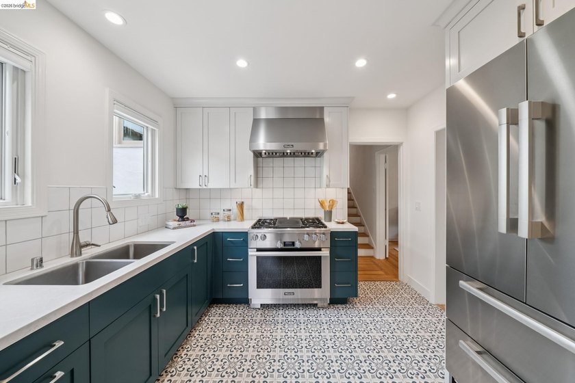 Situated in Berkeley's highly sought-after Westbrae neighborhood - photo 25