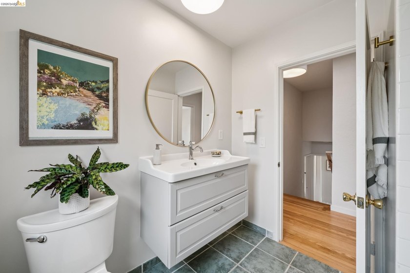 Situated in Berkeley's highly sought-after Westbrae neighborhood - photo 36