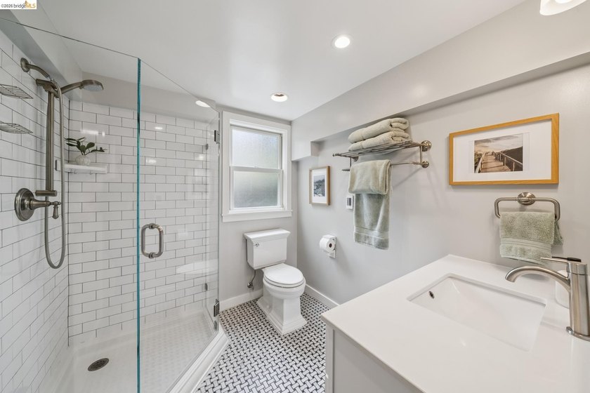 Situated in Berkeley's highly sought-after Westbrae neighborhood - photo 43