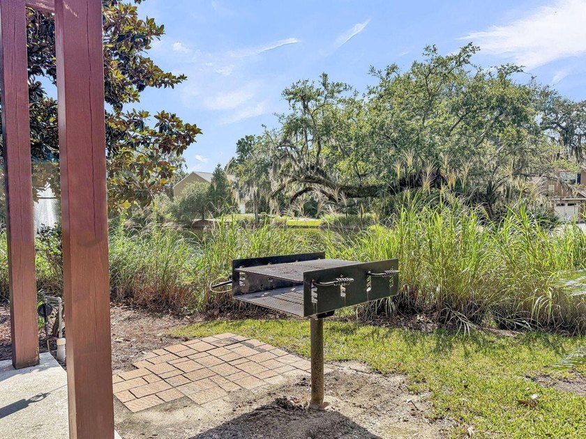 Live the Lowcountry lifestyle in this like-new 2024 townhome in - photo 38