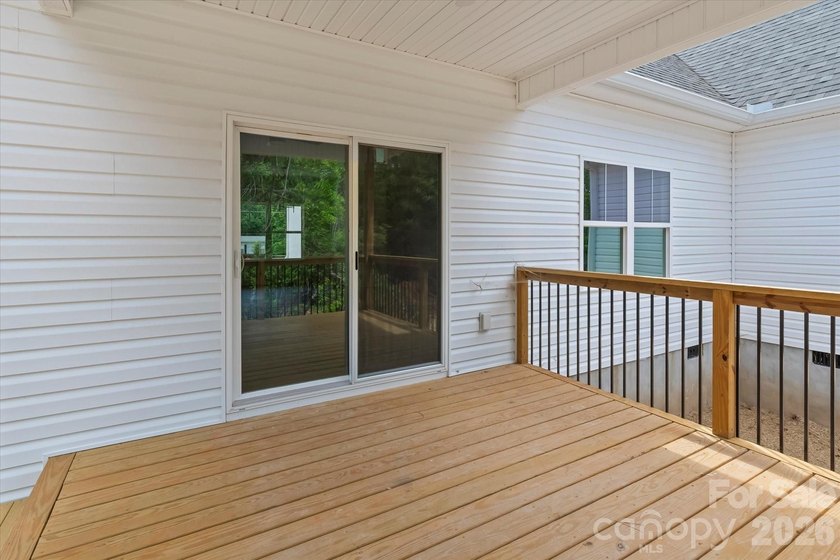 New Construction ranch home on large lot with bonus room above - photo 10