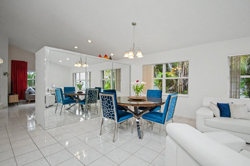Beautiful updated corner unit 2 br 2 bath.+55 community - photo 12
