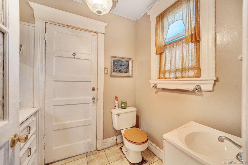 Enter into timeless charm with this beautiful 2,800 sq ft - photo 25