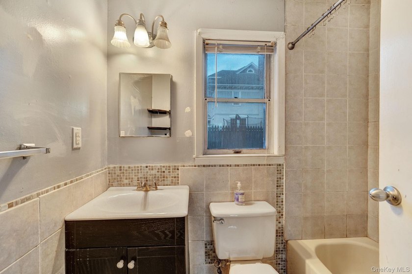 Enter into timeless charm with this beautiful 2,800 sq ft - photo 34