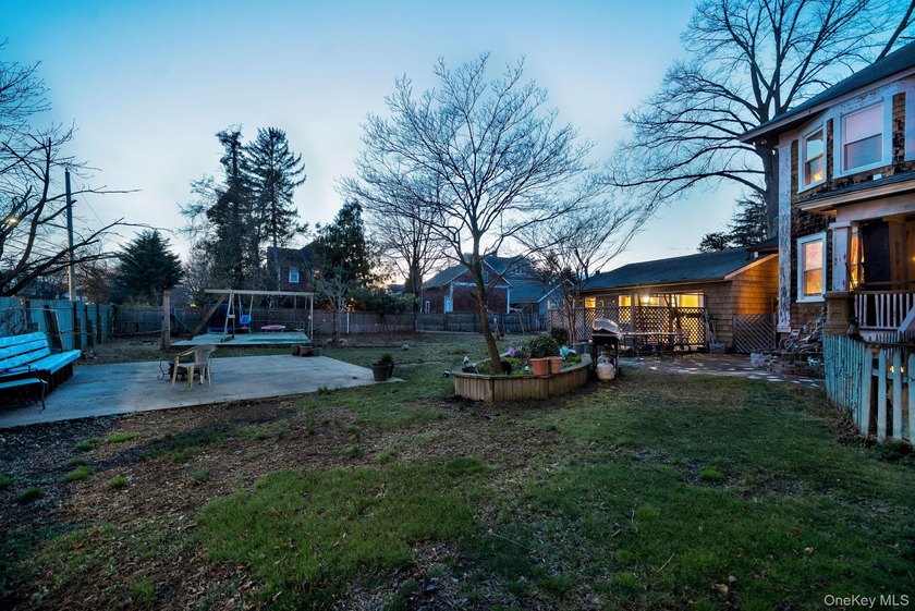 Enter into timeless charm with this beautiful 2,800 sq ft - photo 39