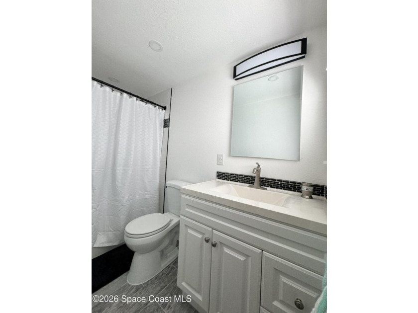 REMODELED Fully furnished light bright (Bay Windows), open - photo 50