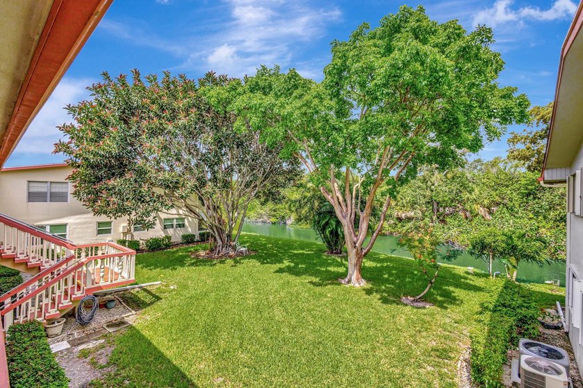 Beautifully remodeled ground floor unit in a gated 55 + - photo 30