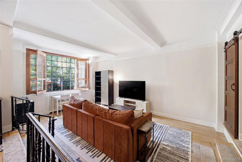 One-bedroom co-op located on the first floor in the Forest Hills - photo 7