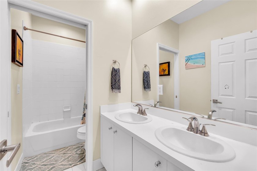 Immaculate 4-bedroom plus loft, 2.5-bath home situated on an - photo 24