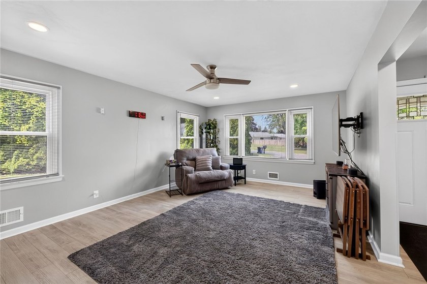 Welcome home to 10 Mascot Drive, a beautifully updated 1 - photo 13