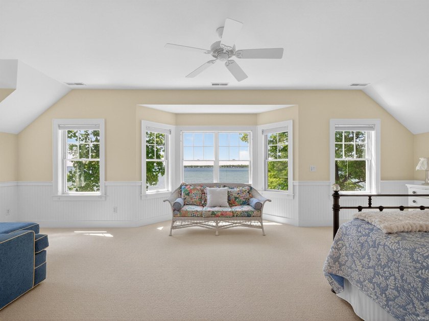 Get ready for epic sunrises &amp; sunsets from a gorgeous luxury - photo 19