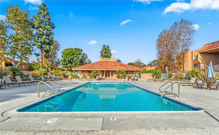 Excellent Opportunity ! This one-bedroom condo is priced - photo 31