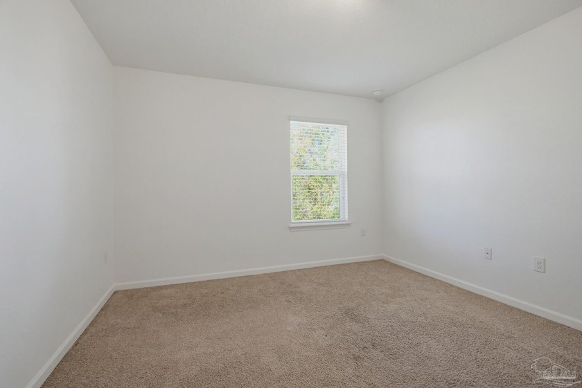 ***OPEN HOUSE MONDAY 1st from 10am-12pm*** Nestled in a - photo 31