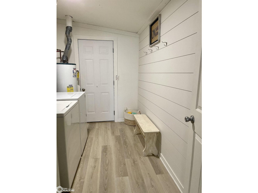Location! Location! Location!! Enjoy your relaxing getaway in - photo 12