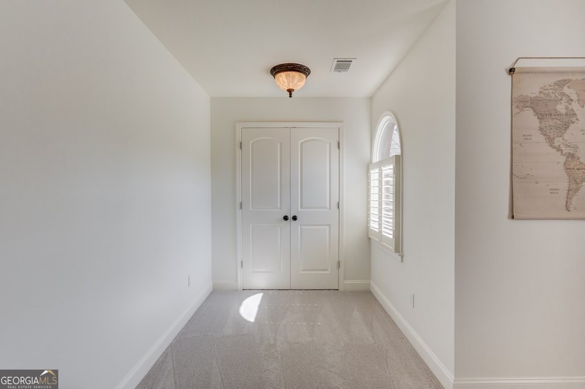 Discover rare luxury in the heart of the highly sought-after - photo 47