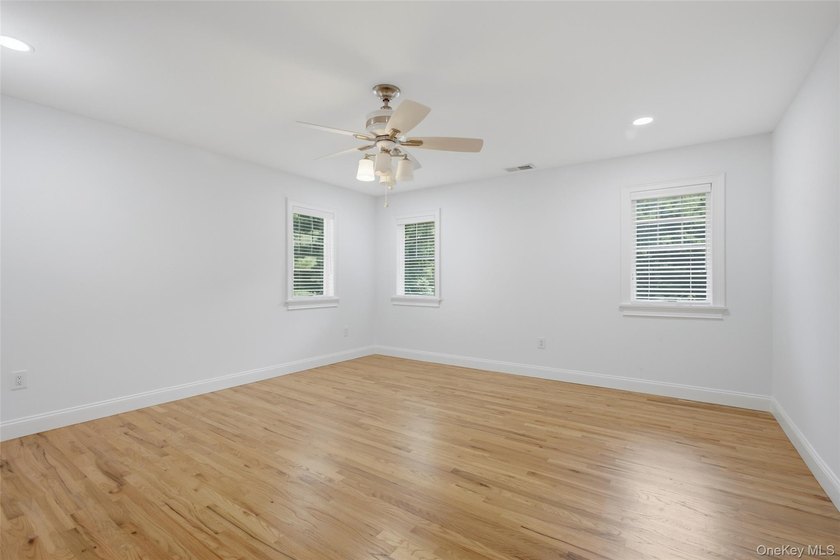 Welcome to this beautifully renovated Colonial in the - photo 19