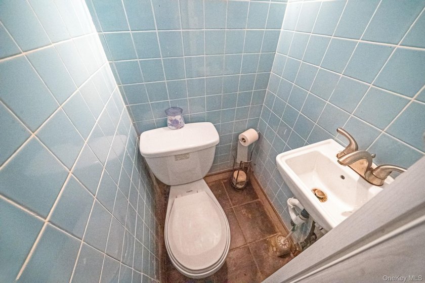 Located in the heart of Cypress Hill . Situated on a quiet - photo 21