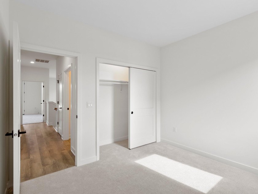 Welcome to Lakeshore Commons! This home is located in one of Oak - photo 25