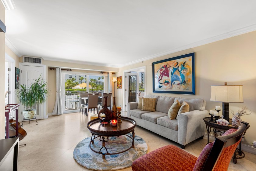 ABSOLUTELY GORGEOUS OCEAN &amp; BEACHFRONT CONDO | PRESTIGIOUS - photo 13