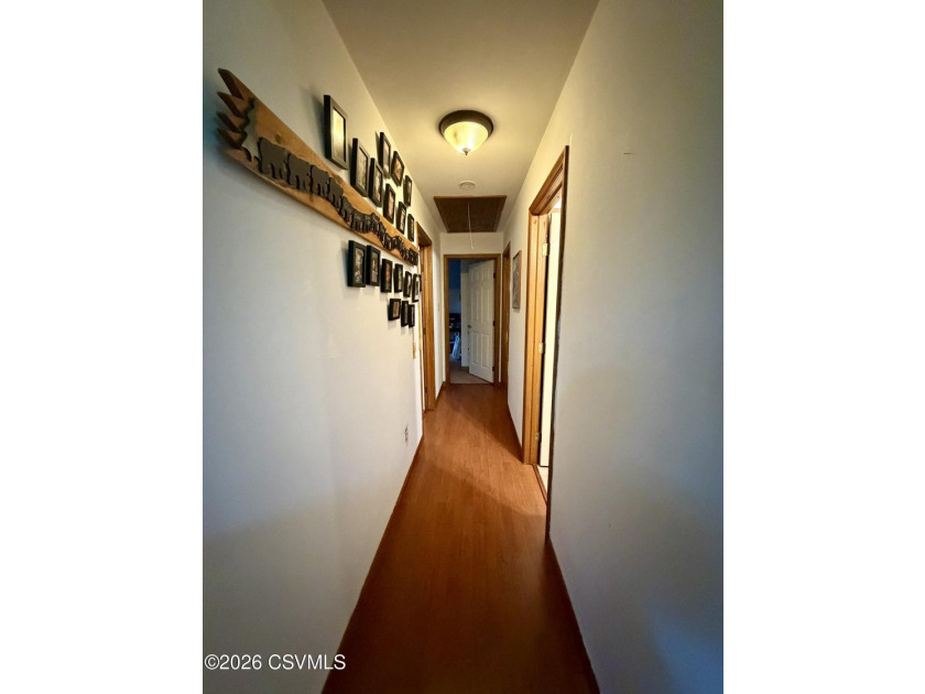 Welcome to this charming and cozy A-frame nestled in the Beech - photo 6